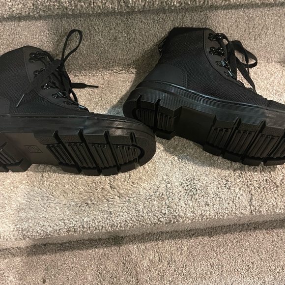 Doc Martens. Have only been tried on a couple of times. - Picture 2 of 3